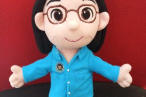 Kado Wisuda Boneka Custom di Boneka Jannah: Hadiah Berkesan untuk Momen Kelulusan